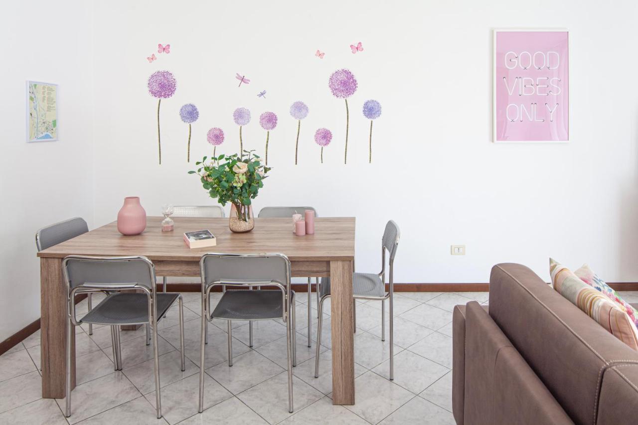 Andrea Apartment 莱万托 外观 照片